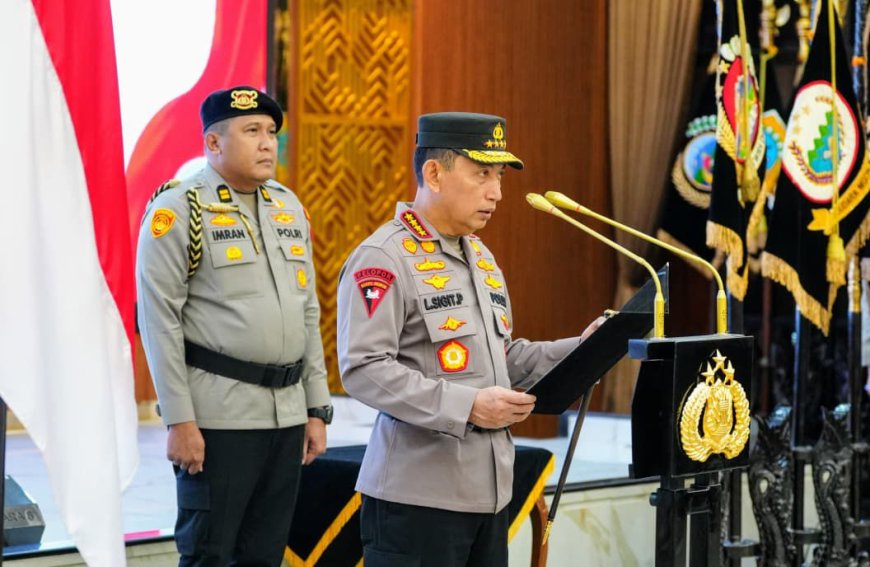 Kapolri Pimpin Pelantikan dan Sertijab Sejumlah PJU Mabes Polri dan Kapolda   